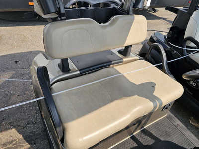 2018 E-z-go RXV ELECTRIC, $4100. Photo 3