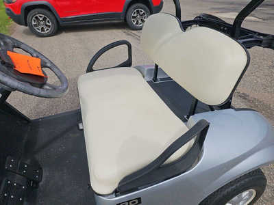 2016 Ex-go TXT GAS, $4000. Photo 5