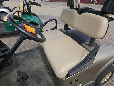 2018 E-z-go RXV ELECTRIC, $3950. Photo 6