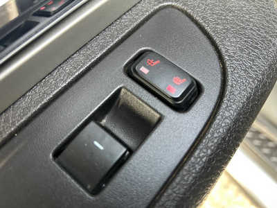 2013 Ford F150 Crew Cab, $18500. Photo 7
