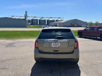 2013 Ford Edge, $9500. Photo 4