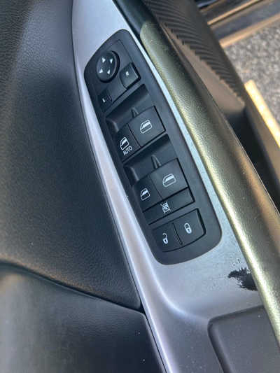 2018 Dodge Journey, $9500. Photo 10