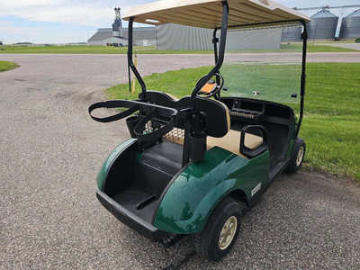 2017 E-z-go TXT, $4000. Photo 2
