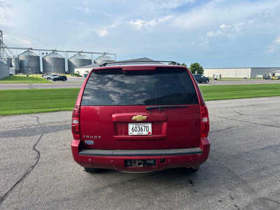 2013 Chevrolet Tahoe, $10500. Photo 4