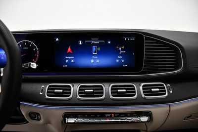 2025 Mercedes-Benz GLS-Class, $95575. Photo 12