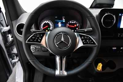 2025 Mercedes-Benz Sprinter, $75538. Photo 11