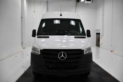 2025 Mercedes-Benz Sprinter, $66125. Photo 2