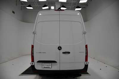 2025 Mercedes-Benz Sprinter, $66125. Photo 4