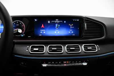 2025 Mercedes-Benz GLS-Class, $98415. Photo 12