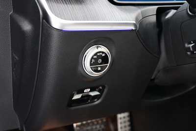 2025 Mercedes-Benz C-Class, $59765. Photo 8