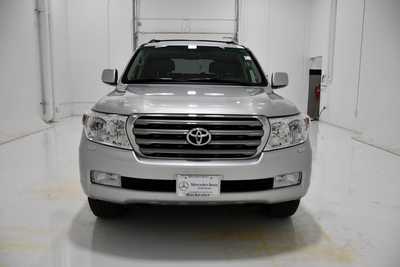 2011 Toyota Land Cruiser, $25895. Photo 2