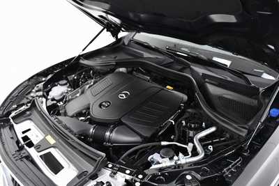 2025 Mercedes-Benz GLC-Class, $58325. Photo 6