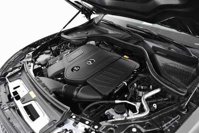2025 Mercedes-Benz GLC-Class, $60585. Photo 6