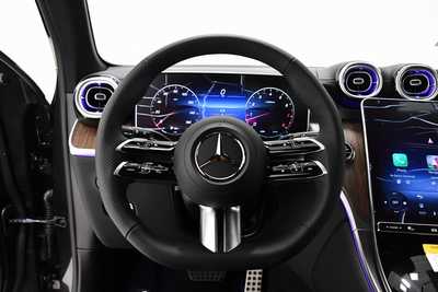 2025 Mercedes-Benz GLC-Class, $60585. Photo 9