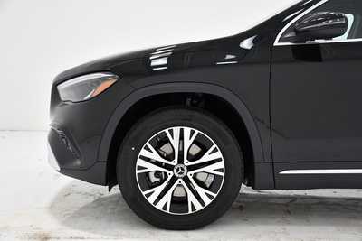 2025 Mercedes-Benz GLA-Class, $47295. Photo 5
