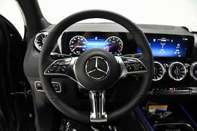 2025 Mercedes-Benz GLA-Class, $47295. Photo 9
