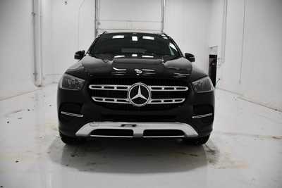 2025 Mercedes-Benz GLE-Class, $77890. Photo 2
