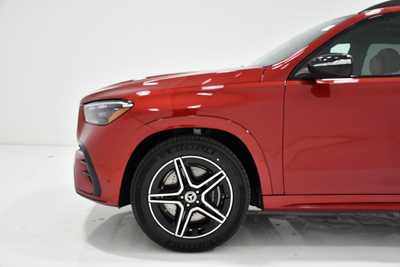 2025 Mercedes-Benz GLE-Class, $92690. Photo 5
