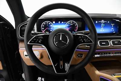 2025 Mercedes-Benz GLE-Class, $87990. Photo 9
