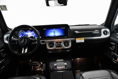 2025 Mercedes-Benz G-Class, $182650. Photo 7