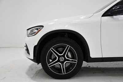 2020 Mercedes-Benz GLC-Class, $26265. Photo 5