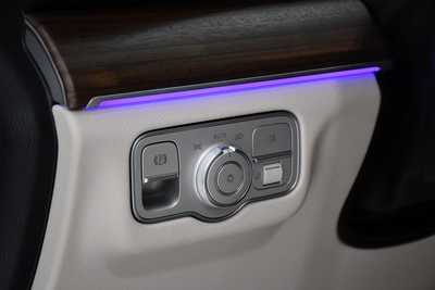 2025 Mercedes-Benz GLE-Class, $80315. Photo 8