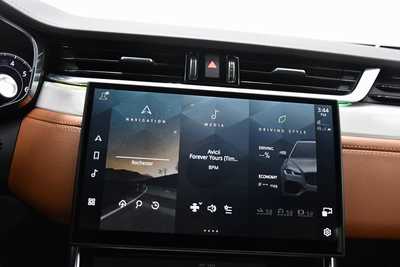 2024 Jaguar XF, $44795. Photo 11