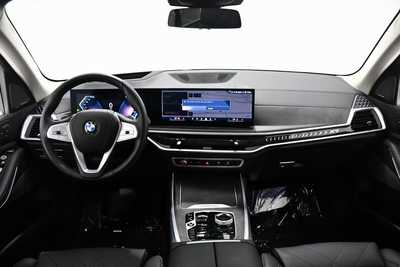 2024 BMW X7, $69495. Photo 7