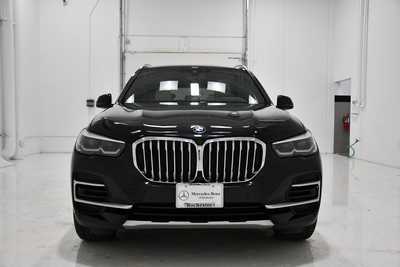 2022 BMW X5, $39995. Photo 2