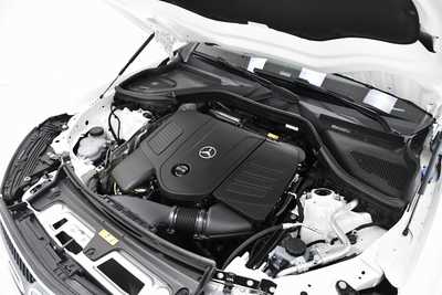 2025 Mercedes-Benz GLC-Class, $56555. Photo 6