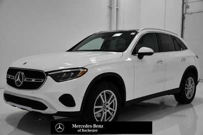 2025 Mercedes-Benz GLC-Class, $56555. Photo 1