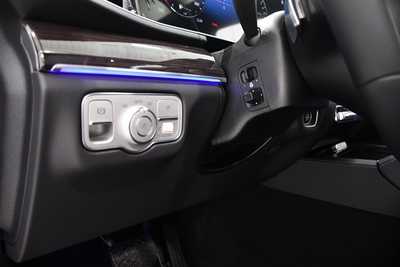 2025 Mercedes-Benz GLE-Class, $77940. Photo 8