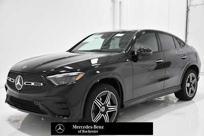 2025 Mercedes-Benz GLC-Class, $72275. Photo 1
