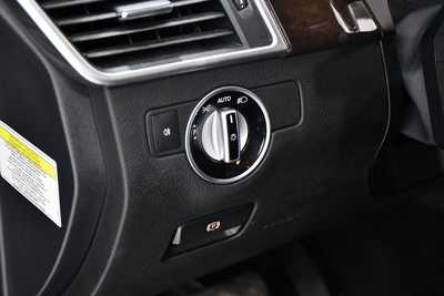 2014 Mercedes-Benz M-Class, $17795. Photo 8