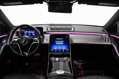 2022 Mercedes-Benz S-Class, $73995. Photo 7