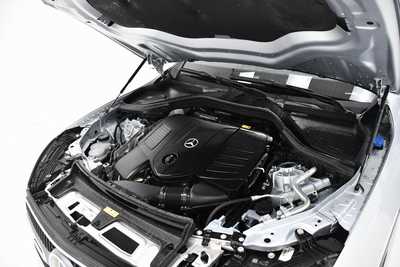 2025 Mercedes-Benz GLC-Class, $54495. Photo 6