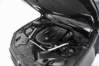 2018 BMW 5 Series, $22495. Photo 6