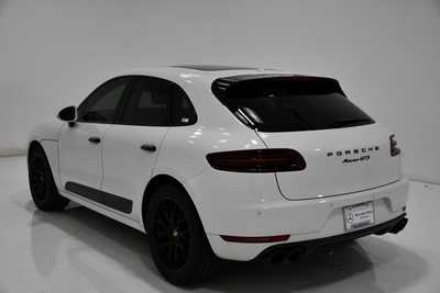 2018 Porsche Macan, $40495. Photo 3