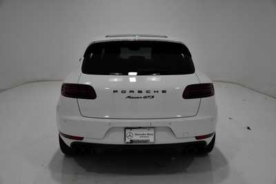 2018 Porsche Macan, $40495. Photo 4