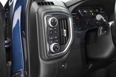 2019 GMC 1500 Crew Cab, $30495. Photo 8