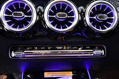 2025 Mercedes-Benz GLB-Class, $46495. Photo 12