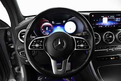 2021 Mercedes-Benz GLC-Class, $33495. Photo 9