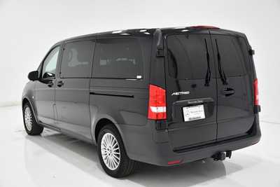 2023 Mercedes-Benz Metris-Class, $46995. Photo 3