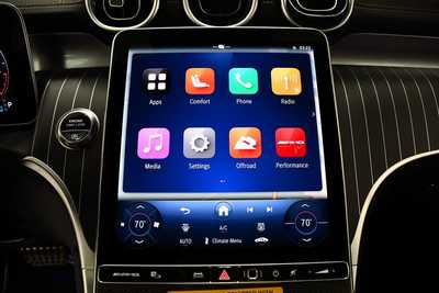 2025 Mercedes-Benz GLC-Class, $75345. Photo 12