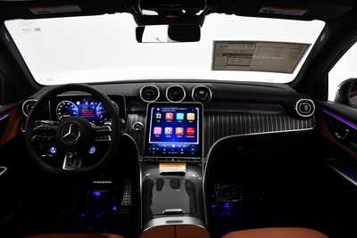 2025 Mercedes-Benz GLC-Class, $75345. Photo 7