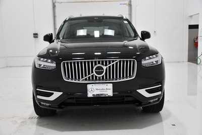 2020 Volvo XC90, $36995. Photo 2