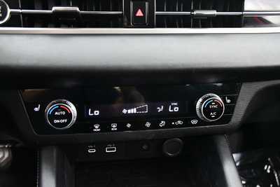 2022 Mitsubishi Outlander, $22495. Photo 12