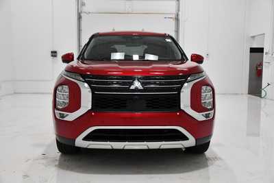 2022 Mitsubishi Outlander, $22495. Photo 2