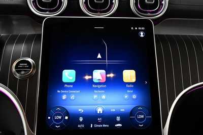 2025 Mercedes-Benz GLC-Class, $62000. Photo 11