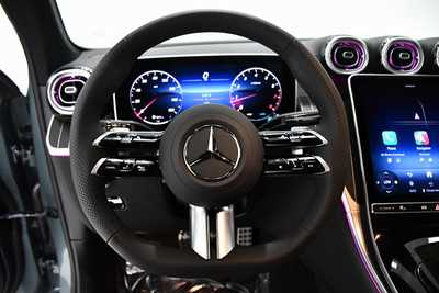 2025 Mercedes-Benz GLC-Class, $62000. Photo 9